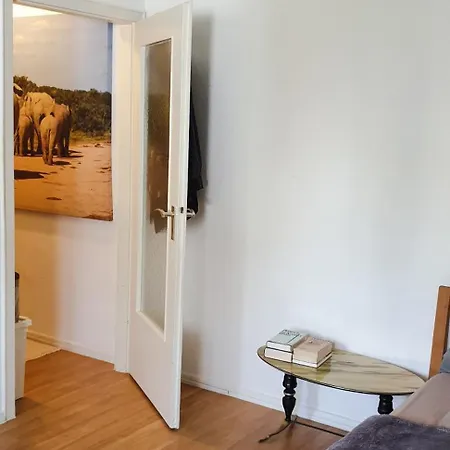 Apartment Cozy Spacious In Suelz Köln